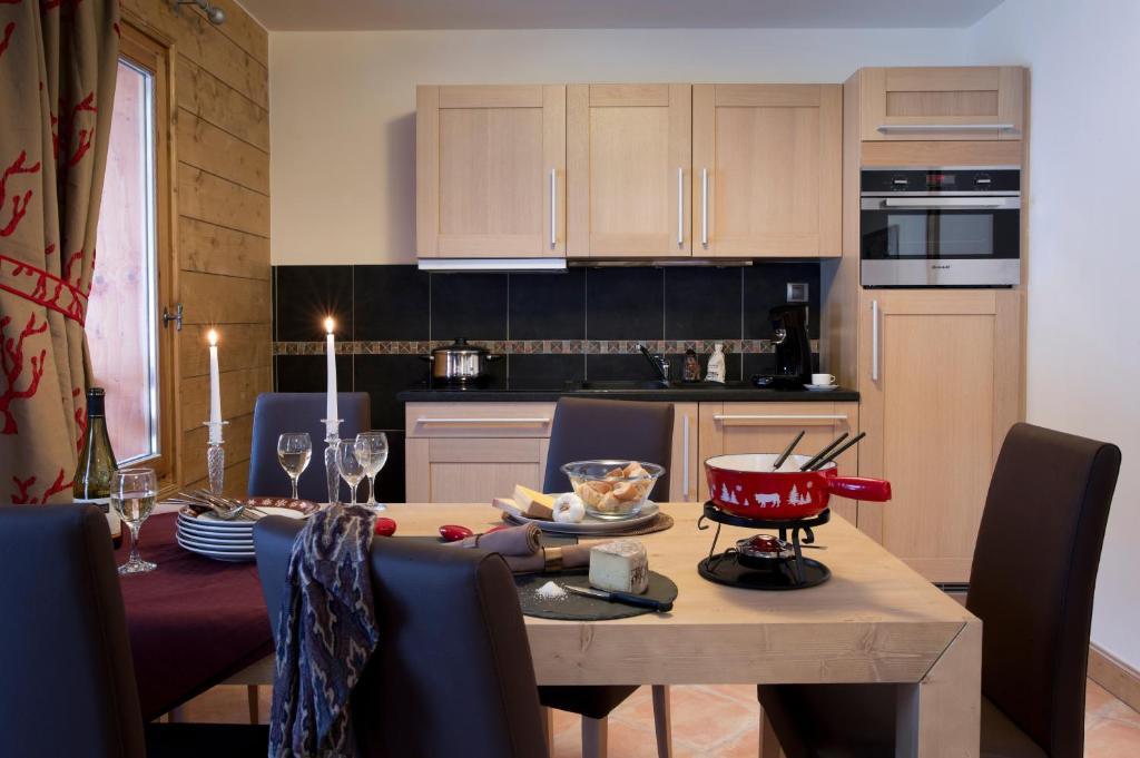 شاتيل Cgh Residences & Spas Les Chalets D'Angele الغرفة الصورة
